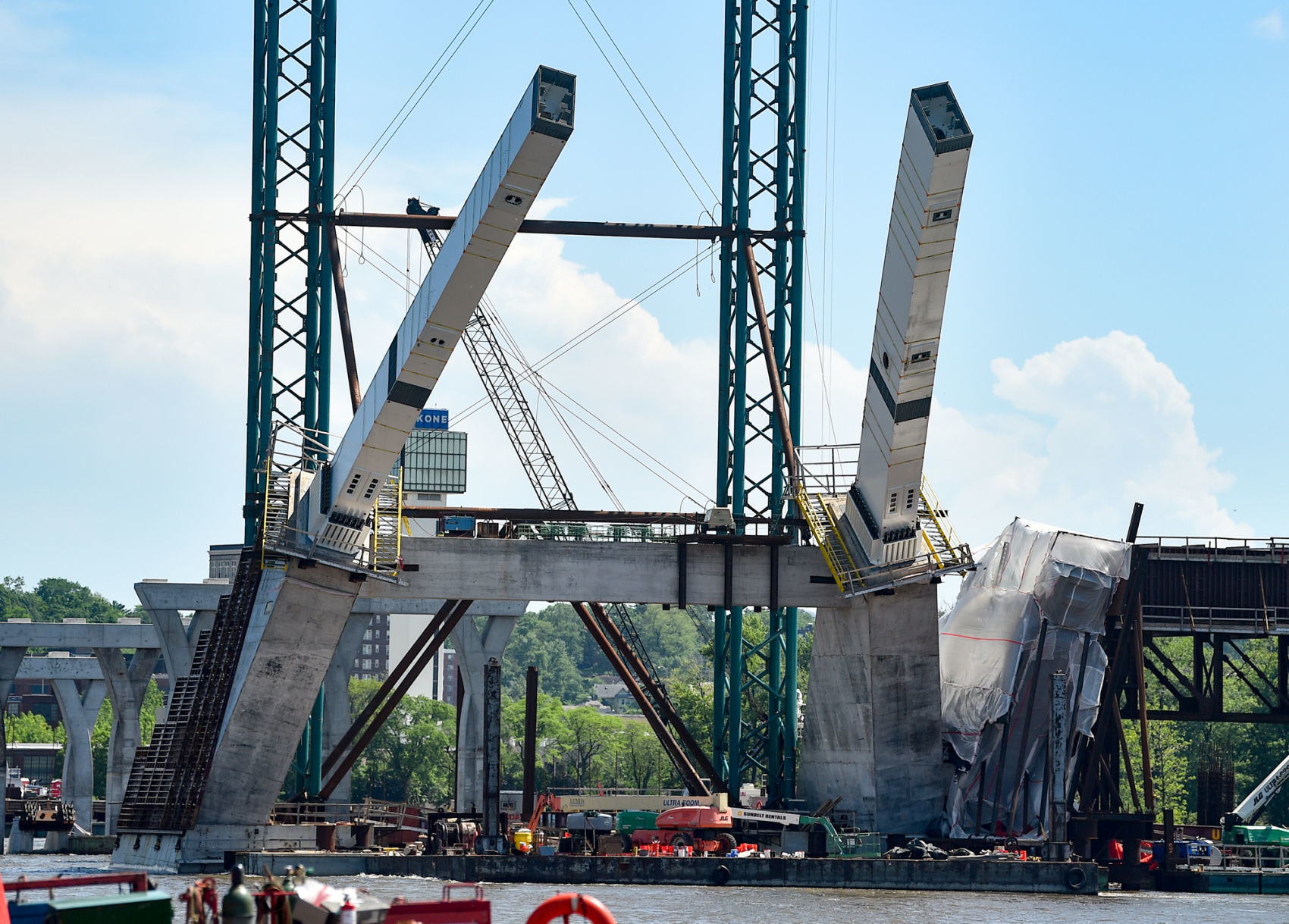 060719-qct-qca-bridge-002a.JPG